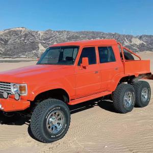  6X6 Pickup Truck