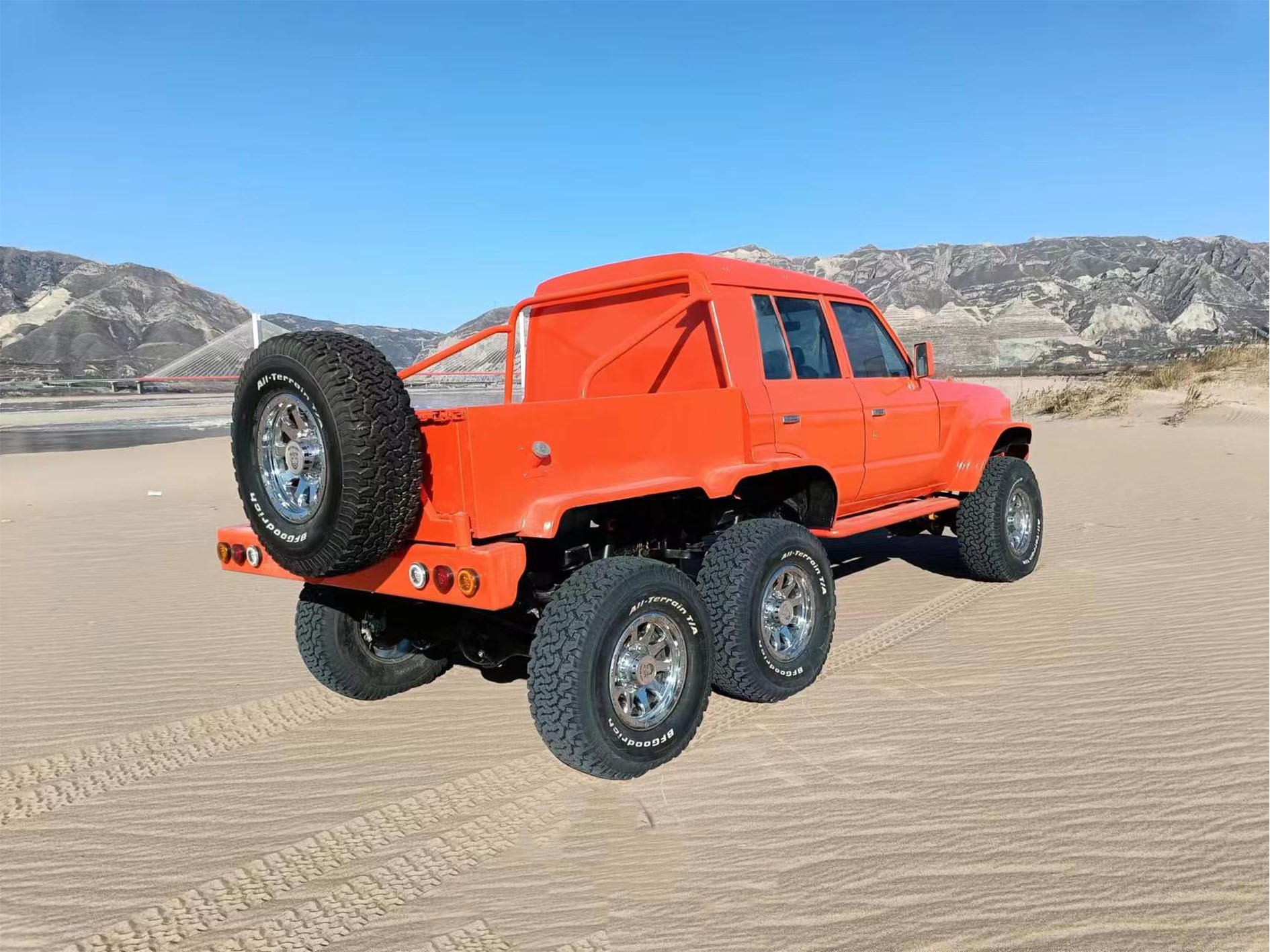  6X6 Pickup Truck