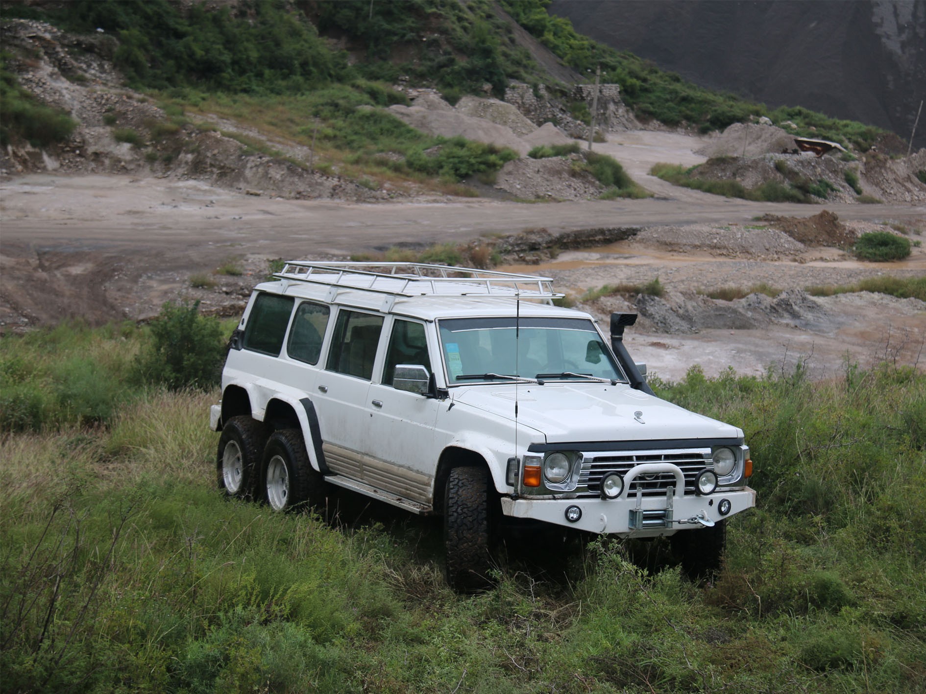 6X6 White Customization