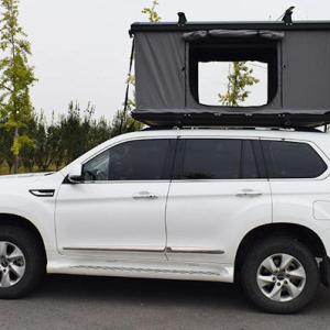 Aluminium hard shell roof top tent
